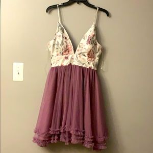 Enchanting Purple Prom Dress for Teens
